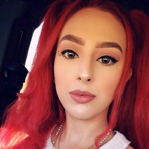 Meet your Posher, Iris